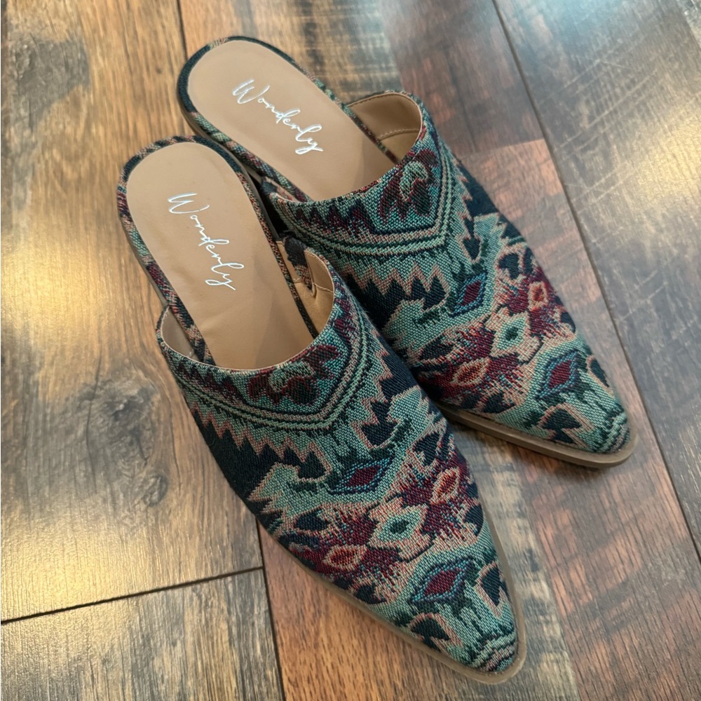 Wonderly Tapestry Mules